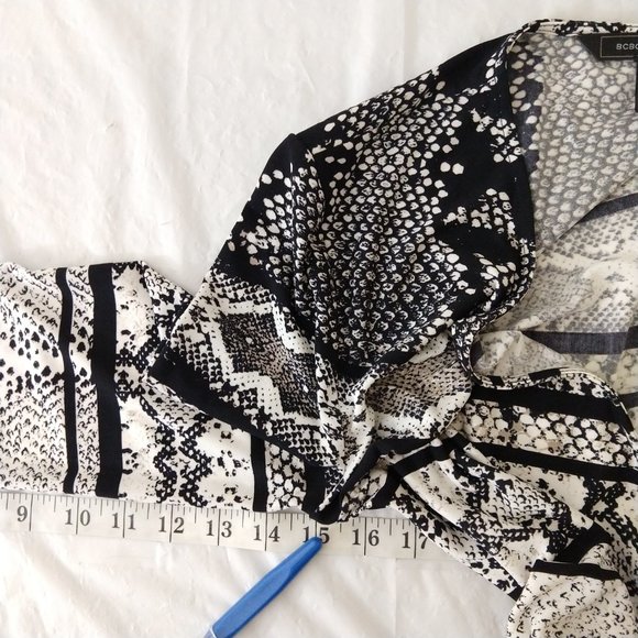 BCBG MAXAZRIA Women's Adele Snake Print Long Sleeve Stretch Wrap Dress Size S - Picture 9 of 10